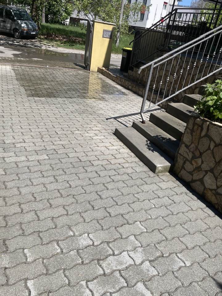 Kocsibeálló mosása Balatonföldváron